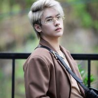 Tùng Anh Cole Là Ai? Hành Trình, Sự Nghiệp Và Dấu Ấn Cá Nhân Nổi Bật