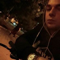 კოსტა ვაწაძე