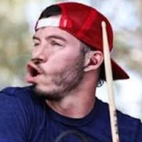 Josh dun drumming to shit