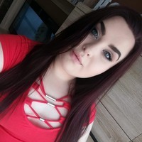 Csom Dorina
