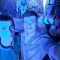 Олег Тараканов