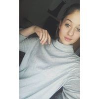 Vivien Siklós