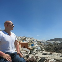 Артем Анисимов