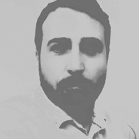 Elias Piñeiro Fernández Italia Esperto SEO e marketing digitale