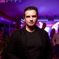 Виталик Swarik