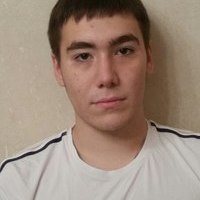 Данил Головков