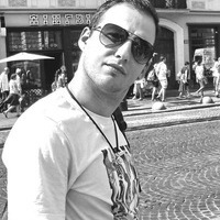 Дмитрий Петров