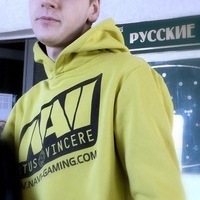 Александр Петров