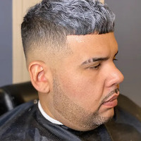 Essential Cutz - Hair Salon Chicago