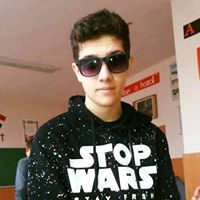 Dicsuk Ákos