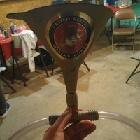Marine_Beerbong