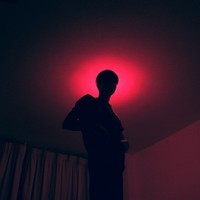 Darkerます暗い