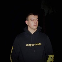 𝙼𝚒𝚑á𝚕𝚢 𝚉𝚜𝚞𝚛𝚣𝚜