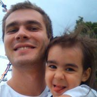 Nick AkhaIaia