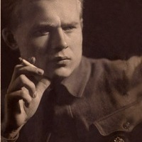 Юрий Перов