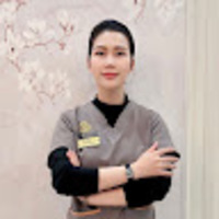 Trưởng phòng phun xăm Hồng Trinh