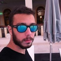 Γιώργος Μακρυστάθης