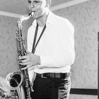Александр Савельев