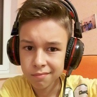 Денис Павлов