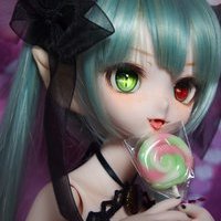 Мики Ру