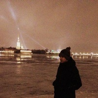 Роман Попов