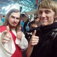 Денис Майский