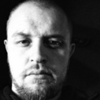 Alex Komaro
