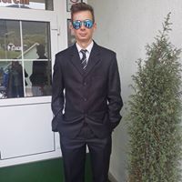 Váradi Bence