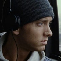 TwentyOnePilotsIsHarambe (ifunny)