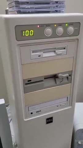 P100 Full-Tower