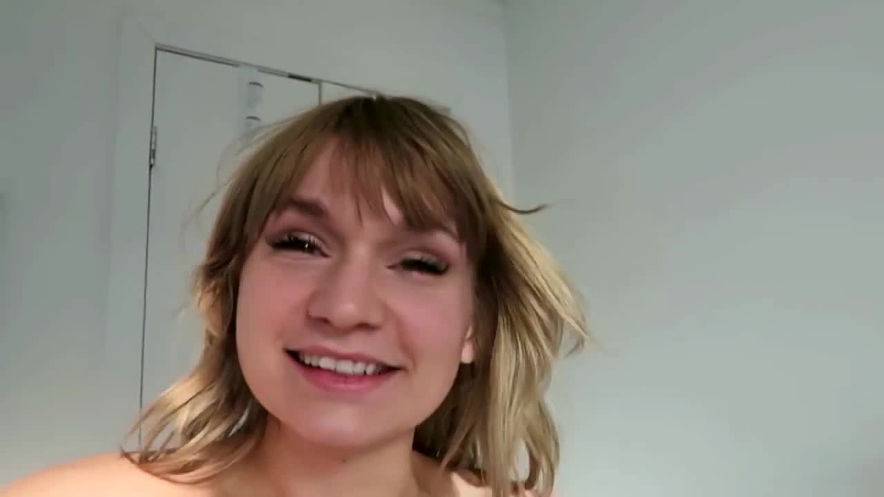 Zoie Burgher - Coub