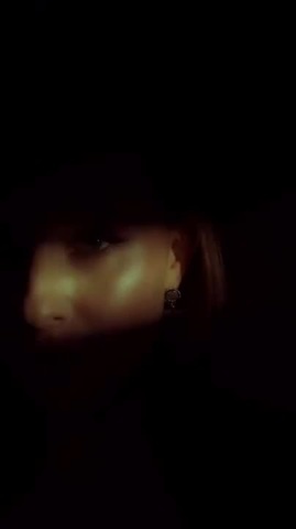 hat🎧