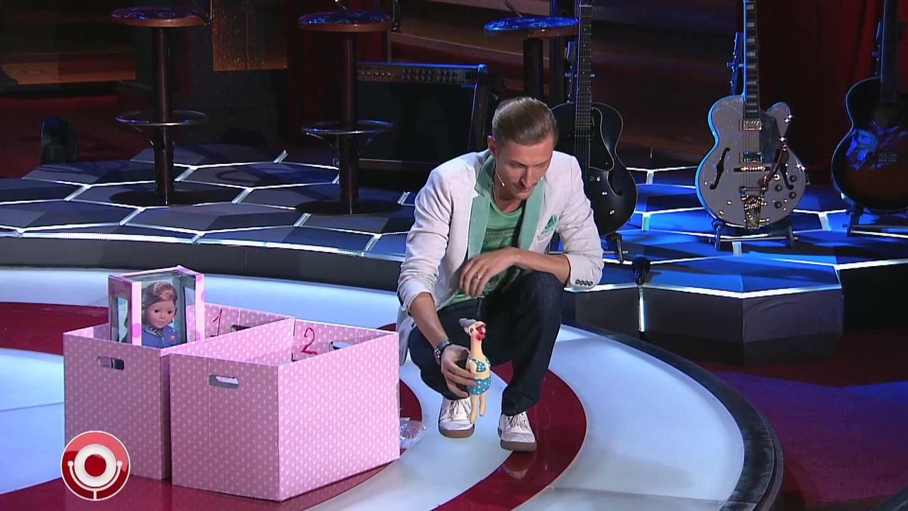 Камеди клаб 02. Канди клаб игрушки. Канди клаб игрушки. Твоя игра камеди клаб. Мартиросян и воля.