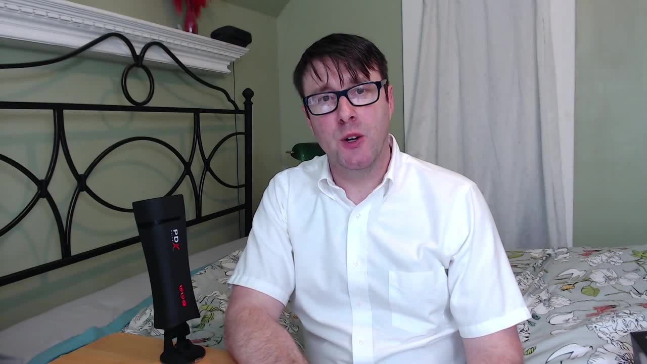 Talk Back Super Stroker | Voice Controlled Vibrating Masturbator | High