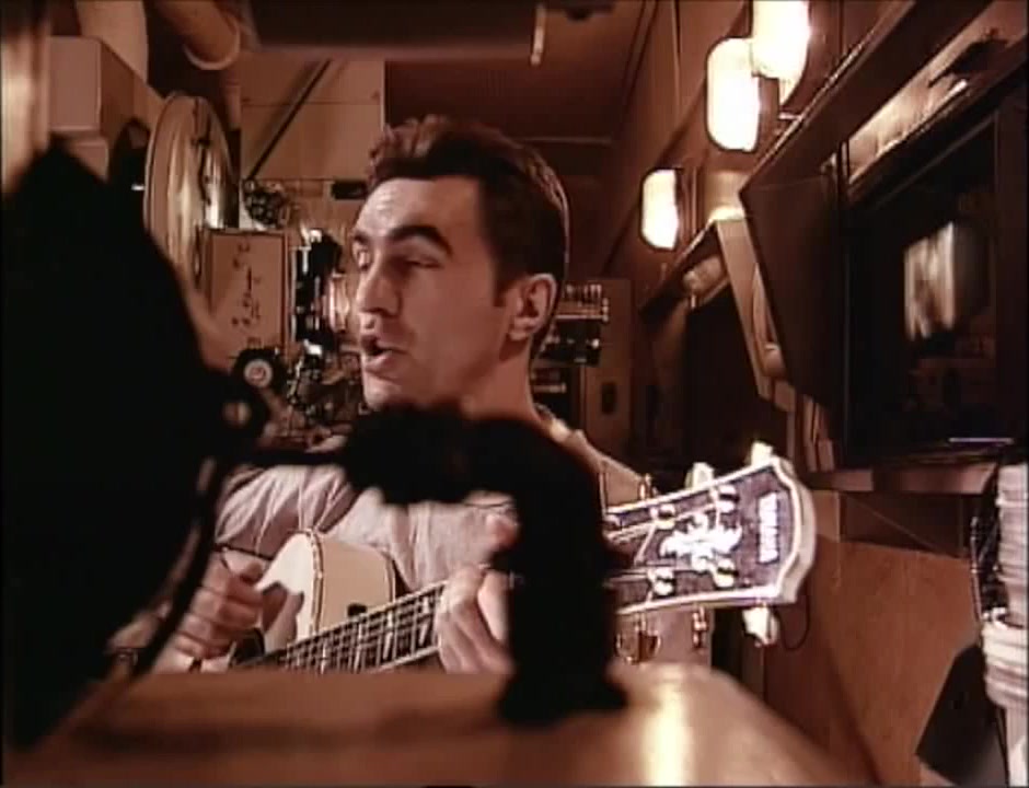 Синоптики наутилус помпилиус. Наутилус слушать клип. Наутилус слушать клип. Я хочу быть с тобой наутилус клип. Наутилус на берегу безымянной реки.