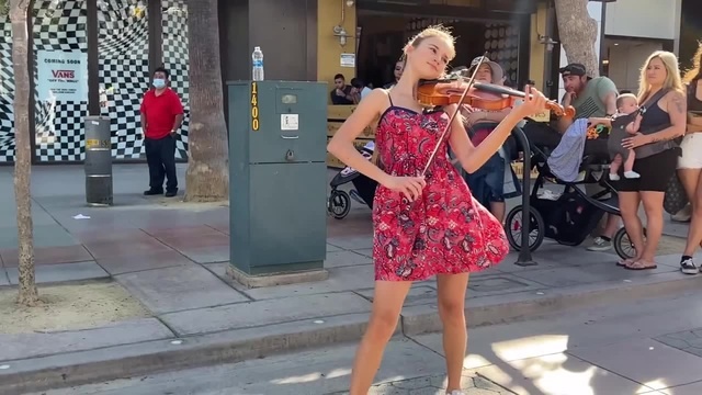 Don't Stop Me Now - Queen - Karolina Protsenko - Violin Cover - Coub